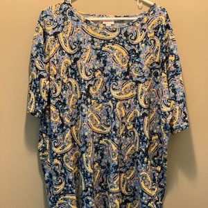 LuLaRoe Irma size L